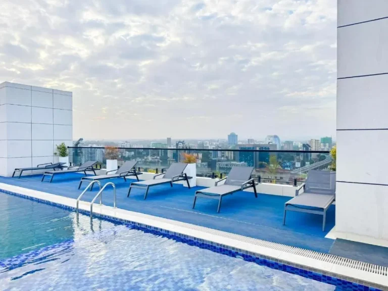 Luxury 1 Bedroom en Misty Springs en el área GTC, Nairobi - Piscina en la azotea