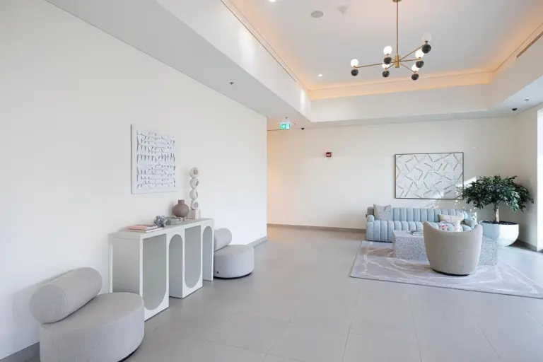 Luxury 4BR Burj Khalifa & Fountain Views Relaxing Area