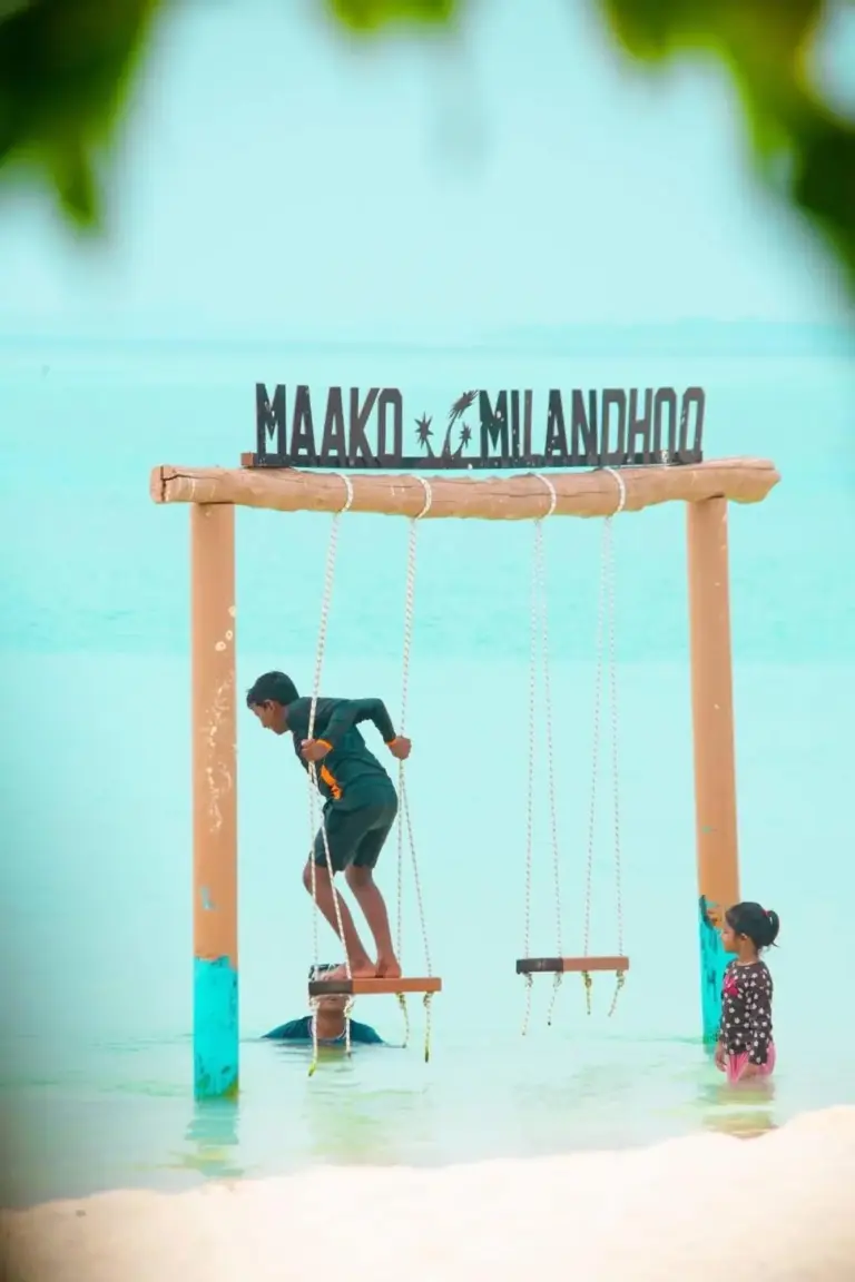 Maako Retreats
