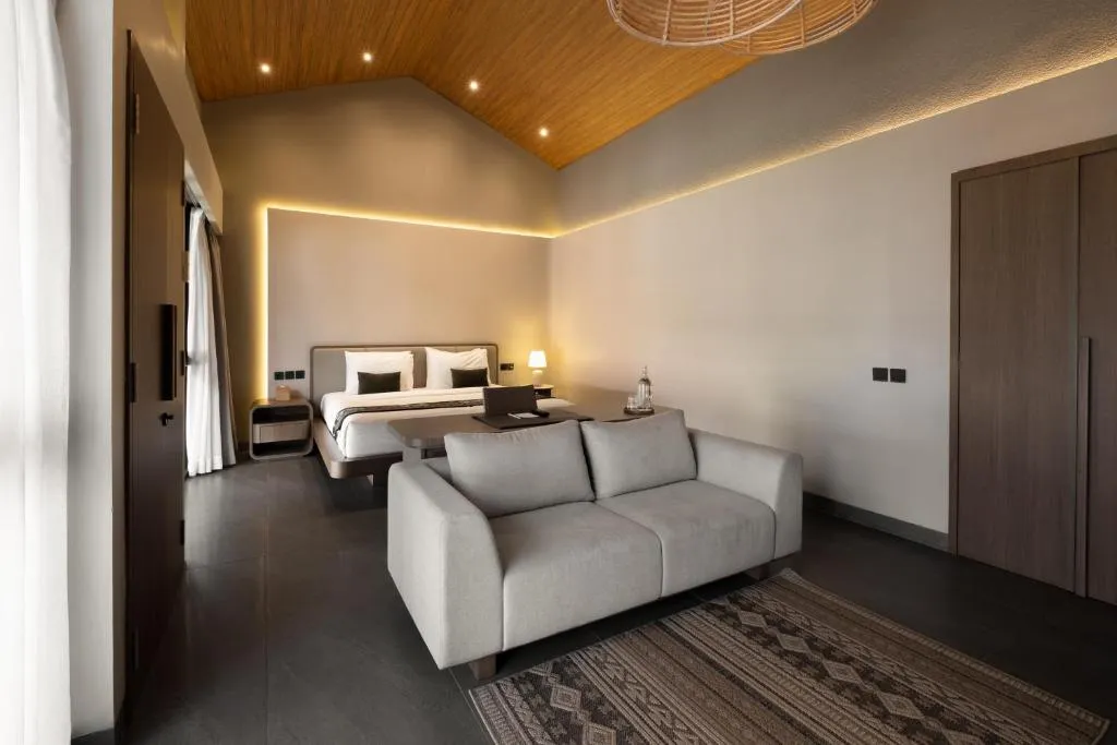 Bedroom suite in Mahitala Villa Bandung