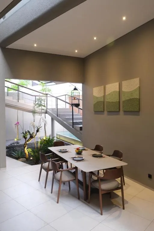 Dining area at Mahitala Villa Bandung