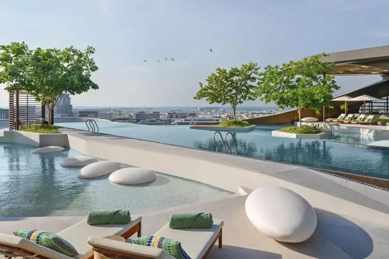 Mandarin Oriental Downtown Dubai rooftop pool
