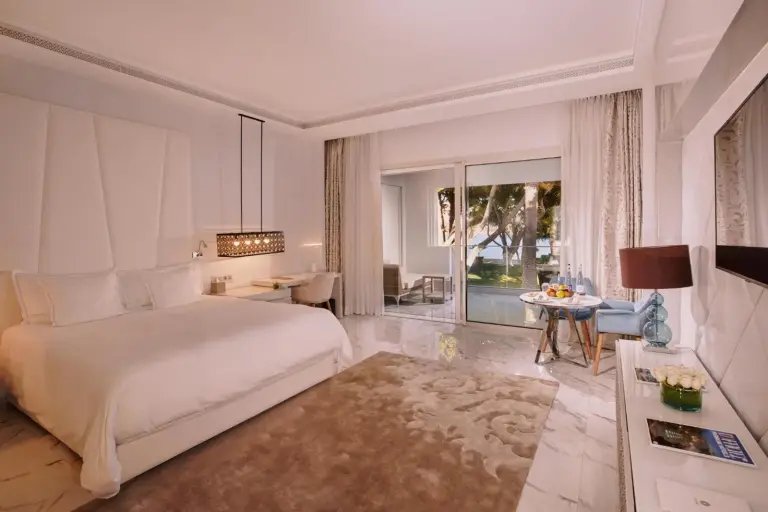 Elegante Suite im Marchica Lagoon Resort in Nador