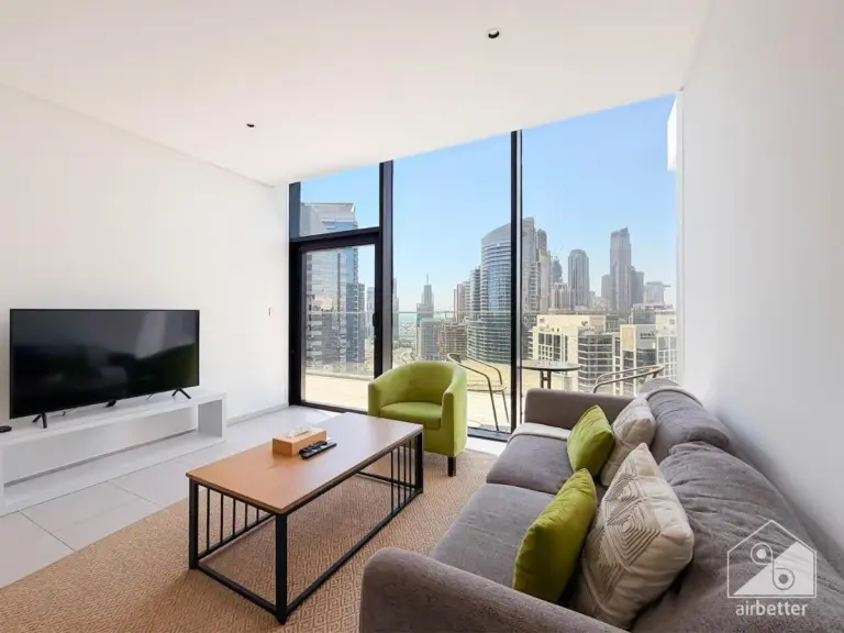 Marquise Square Große 2-Schlafzimmer-Wohnung mit Balkon - Business Bay, in Dubai
