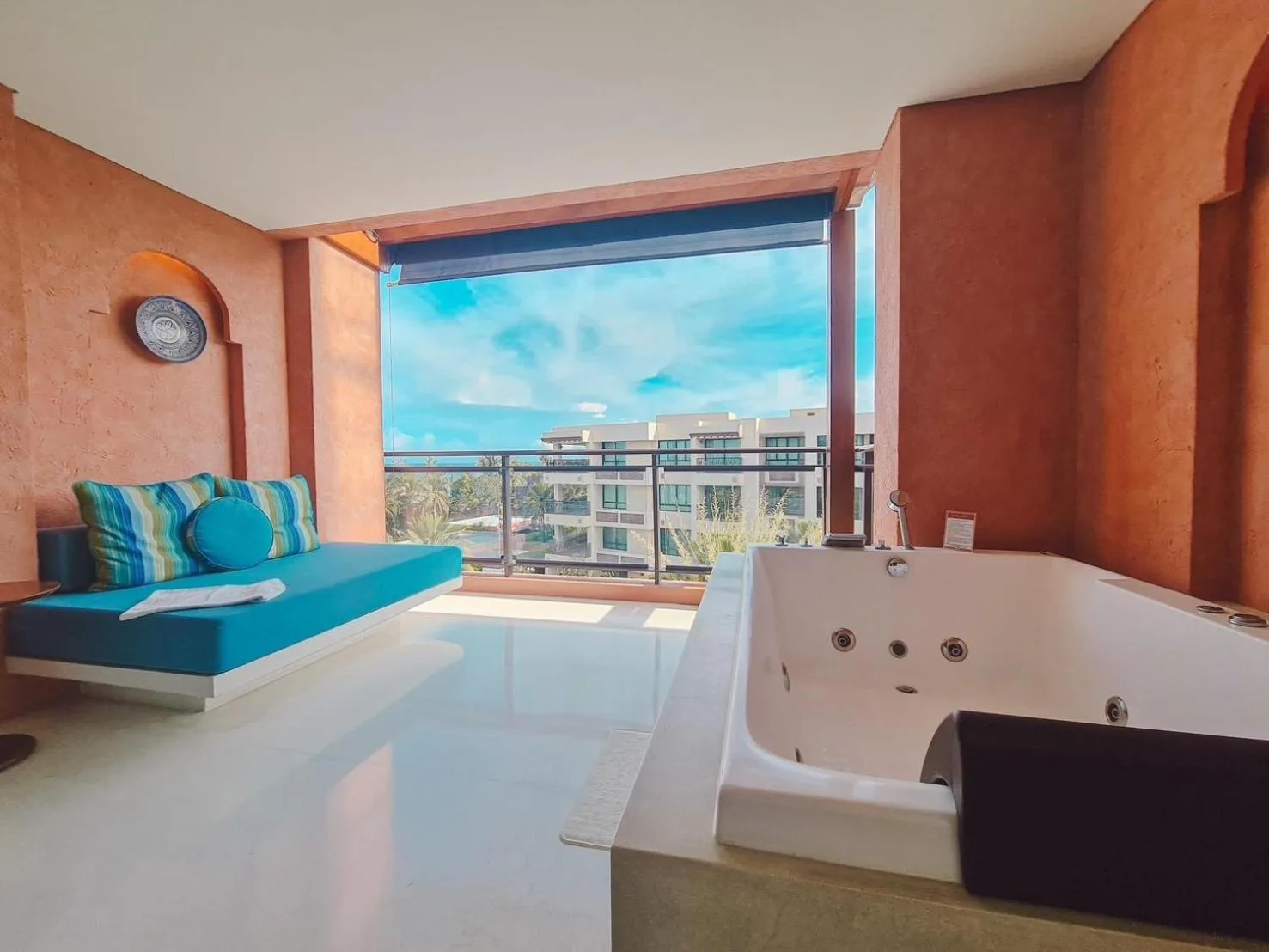 Jacuzzi Room