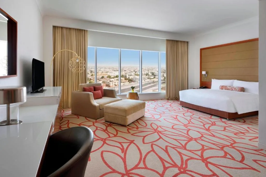 Habitación de huésped elegante en el Marriott Hotel Downtown Abu Dhabi