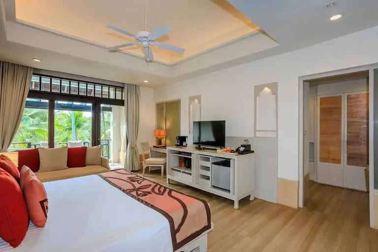 Suite de lujo en Melati Beach Resort & Spa en Koh Samui