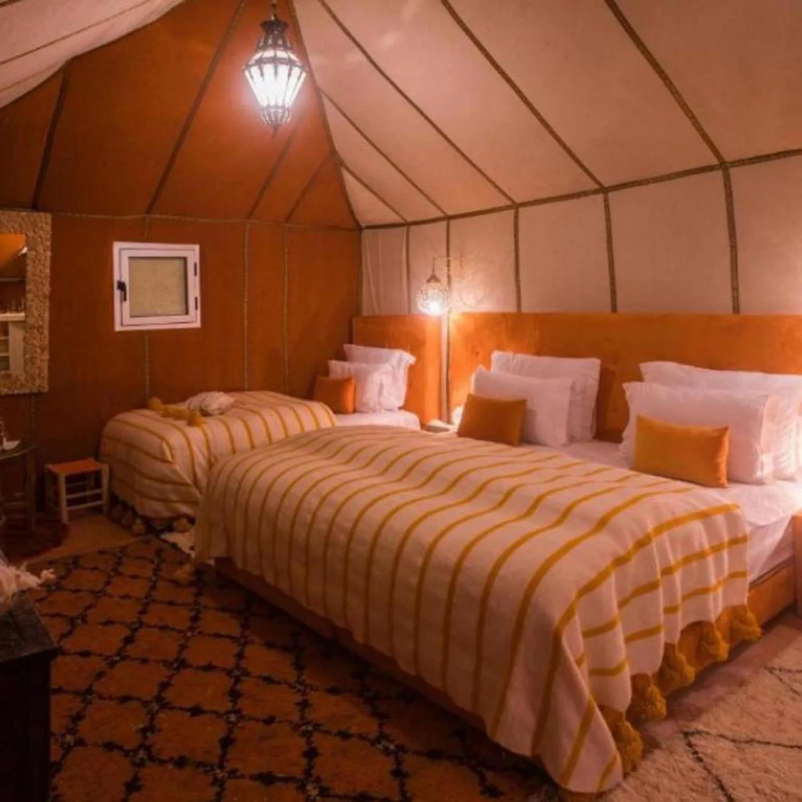 Chambre confortable du Merzouga Traditional Camp