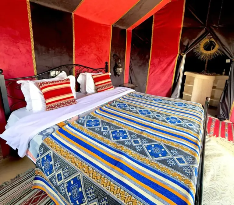 Royal tent de Merzouga Twilight Camp con diseño único