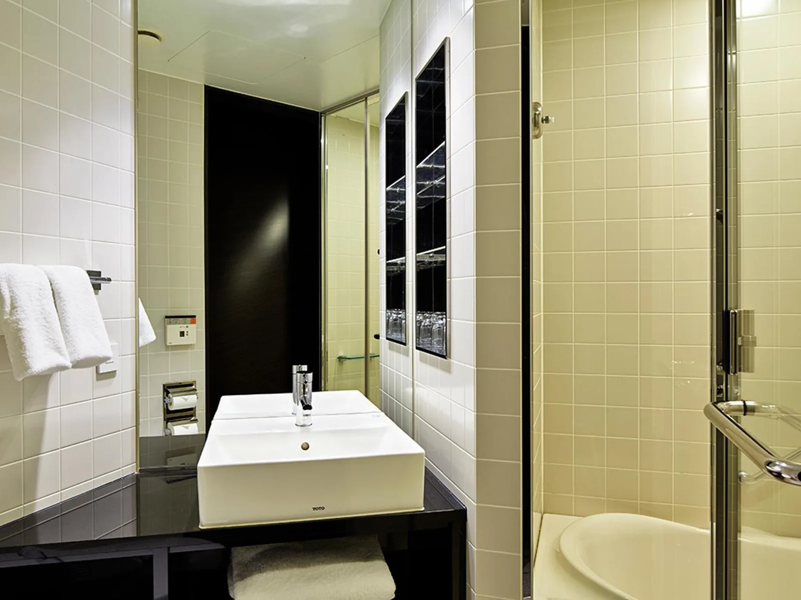 Instalaciones del baño en Mitsui Garden Hotel Ginza Premier