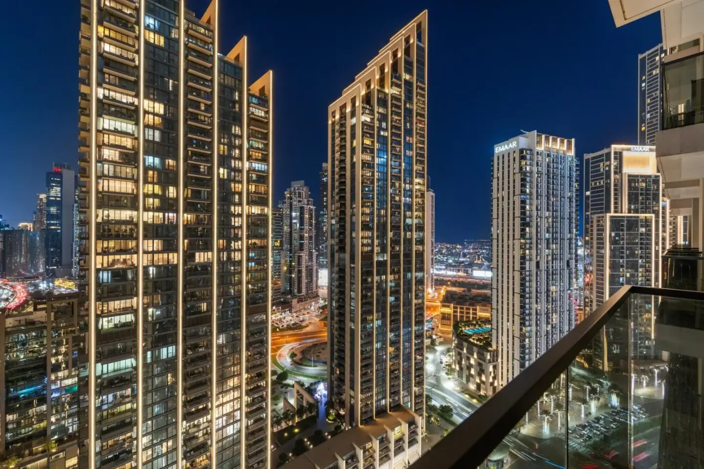 Apartamento moderno y elegante de 2 dormitorios a pie de Dubai Mall cerca de Burj Khalifa, en Dubái