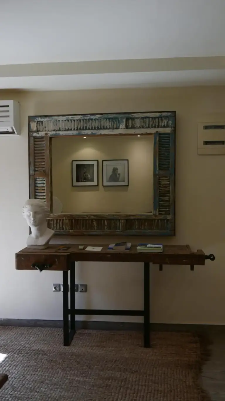 Miroir décoratif et art au MORO Marrakech Boutique Hôtel
