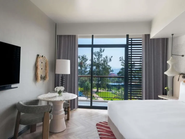 Habitación cómoda con vista en Mövenpick Kigali