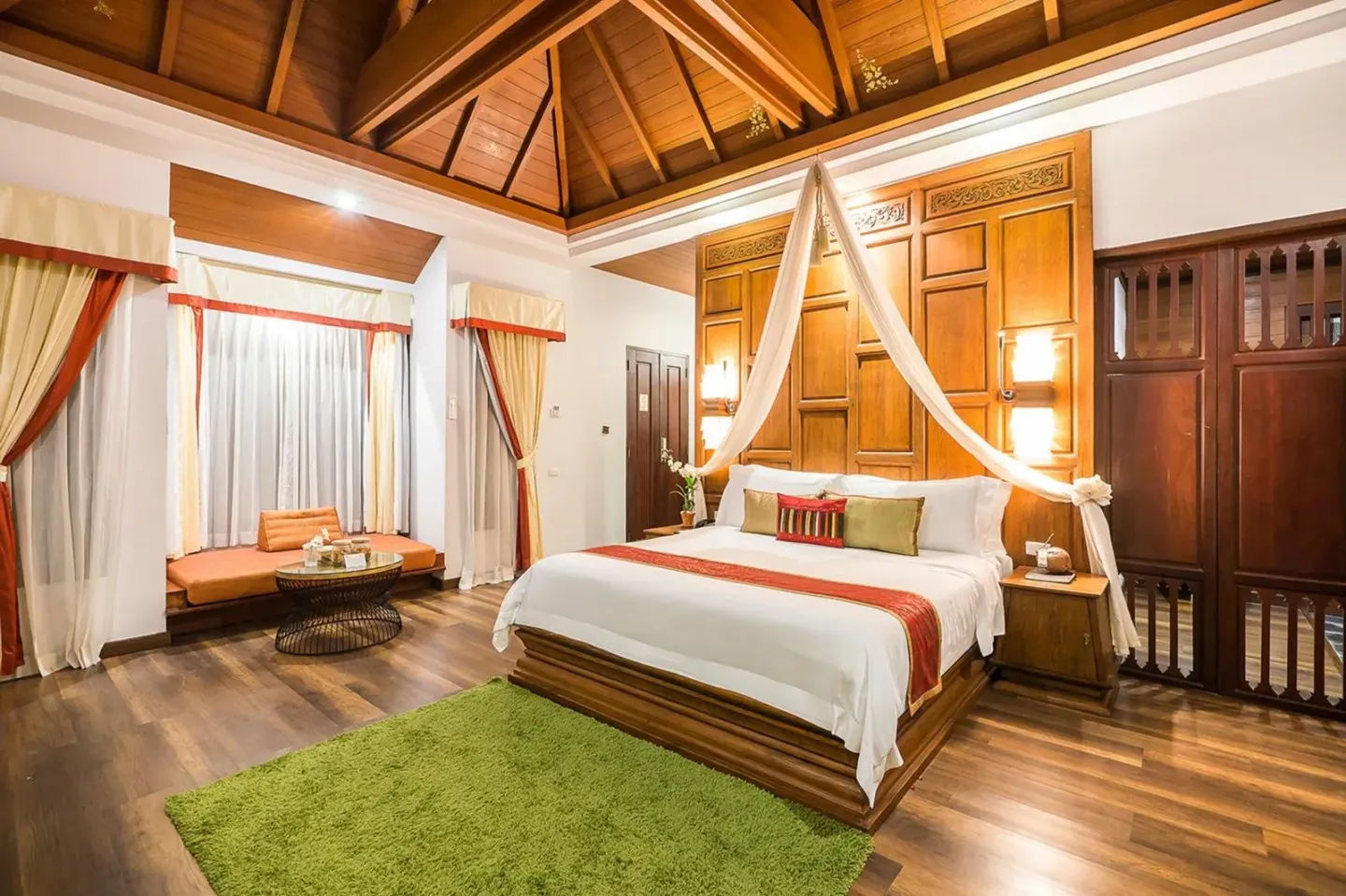 Muang Samui Spa Resort décoration de chambre ornée
