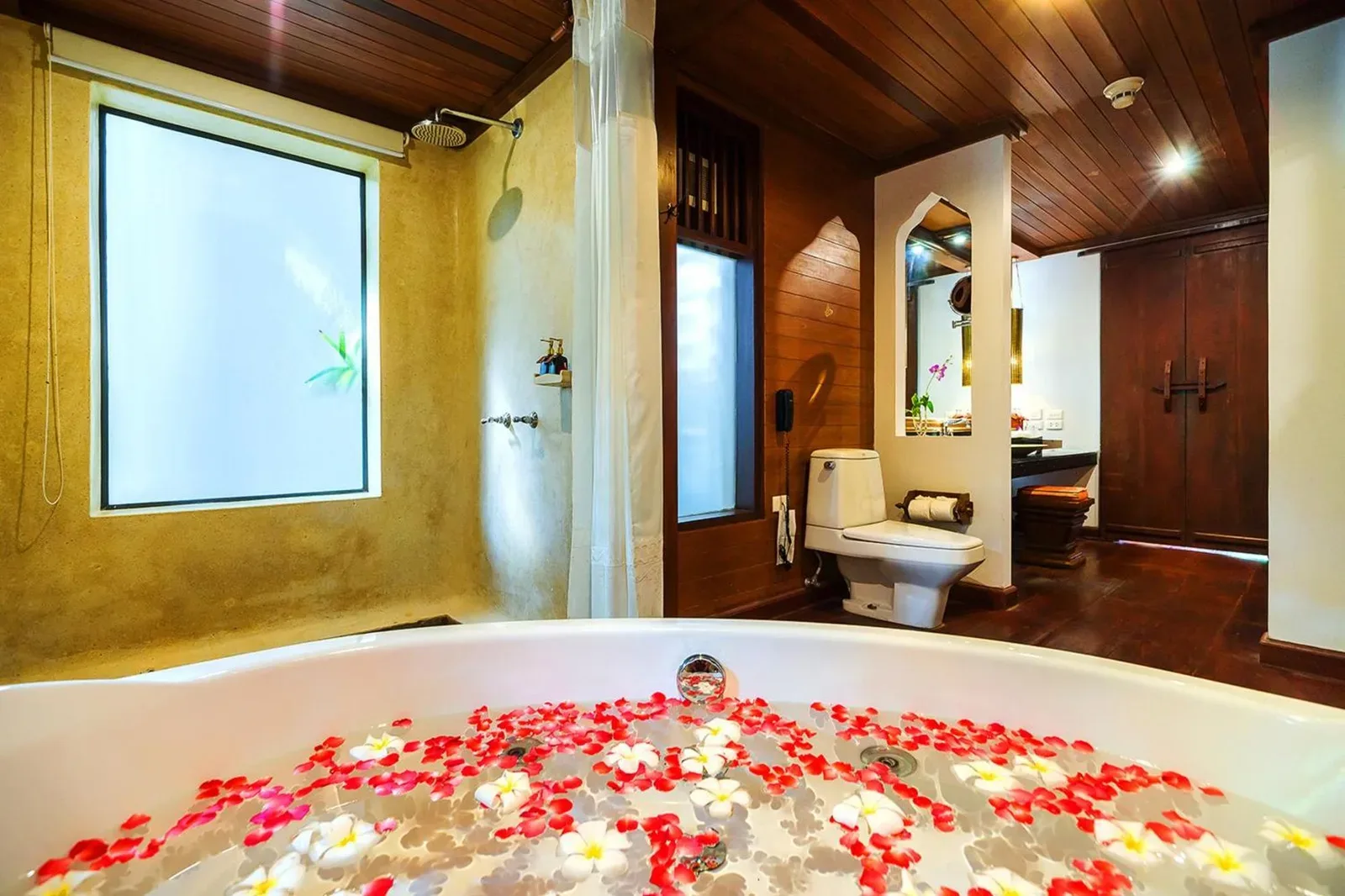 Les meilleurs hôtels 5 étoiles à moins de 300 $ la nuit Thaïlande, en Thaïlande