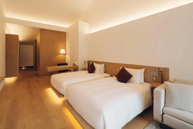 Muni Kyoto chambre double avec ambiance cosy et lumière naturelle