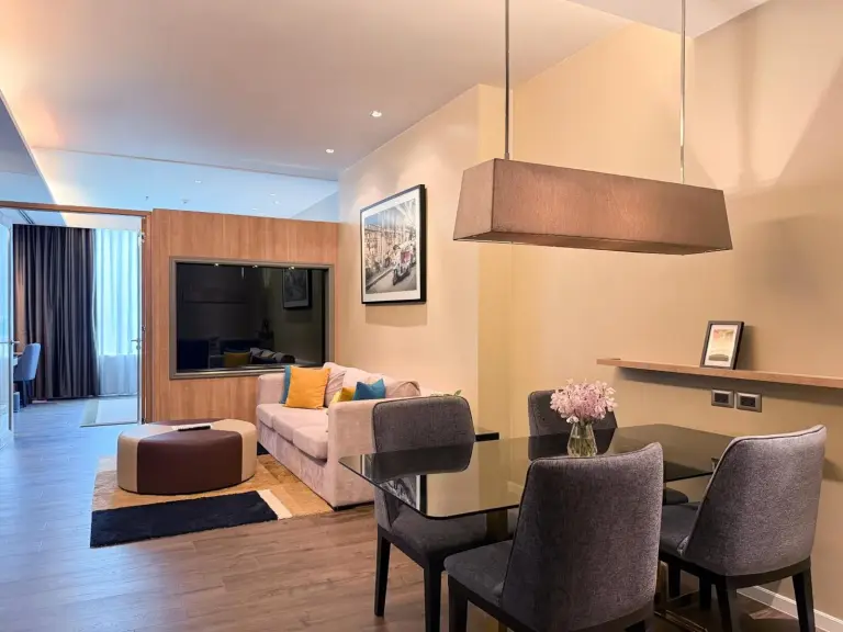 MUU Bangkok, Small Luxury Hotels of the World, au Bangkok