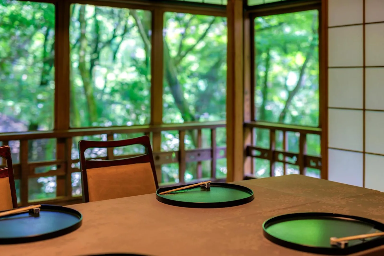 Dining table setup at Nara Kasugaokuyama Tsukihitei