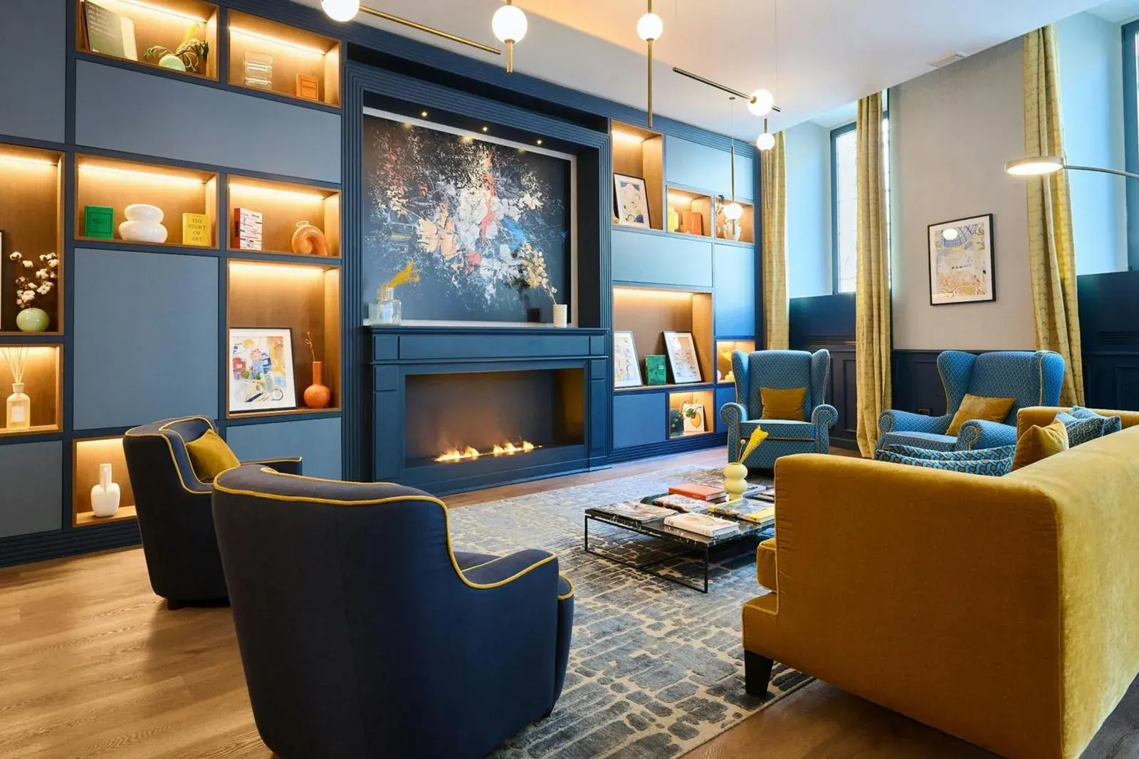 Gemütlicher Lounge-Bereich im NEMI, Mailand, ein Tribute Portfolio Hotel