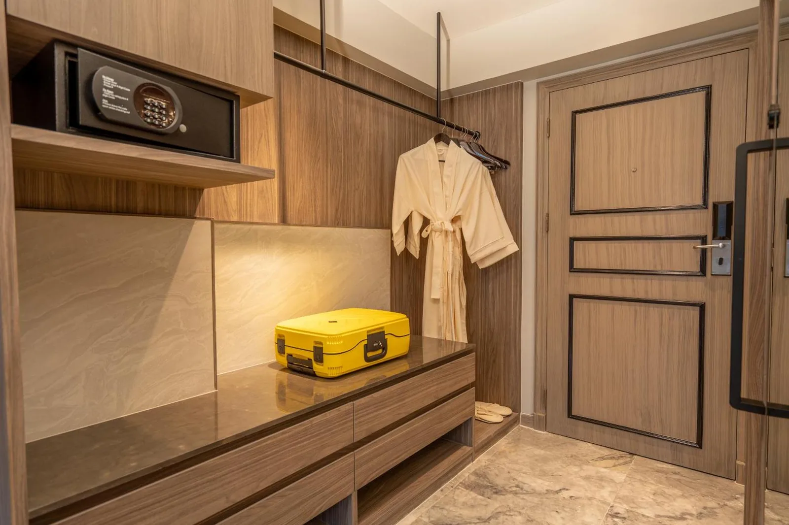 NH Bangkok Sukhumvit Boulevard hotel closet space with robe