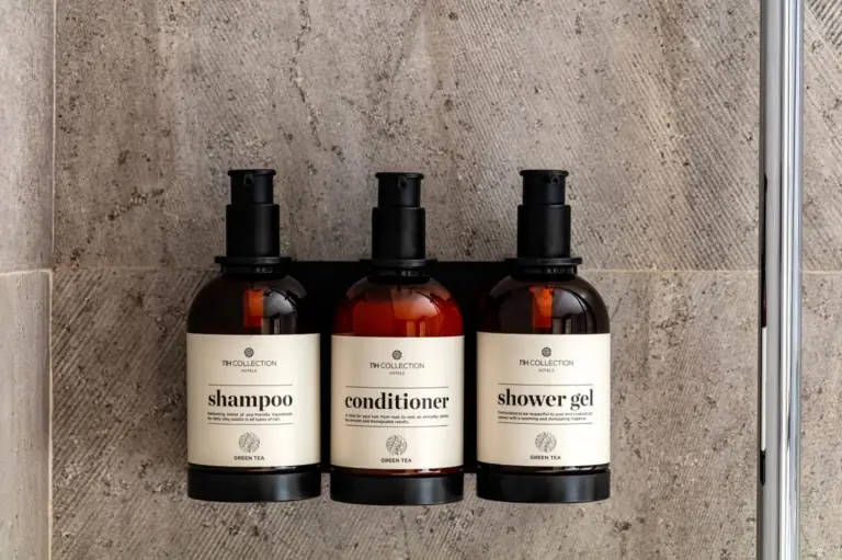 Champú y acondicionador en NH Collection Taormina