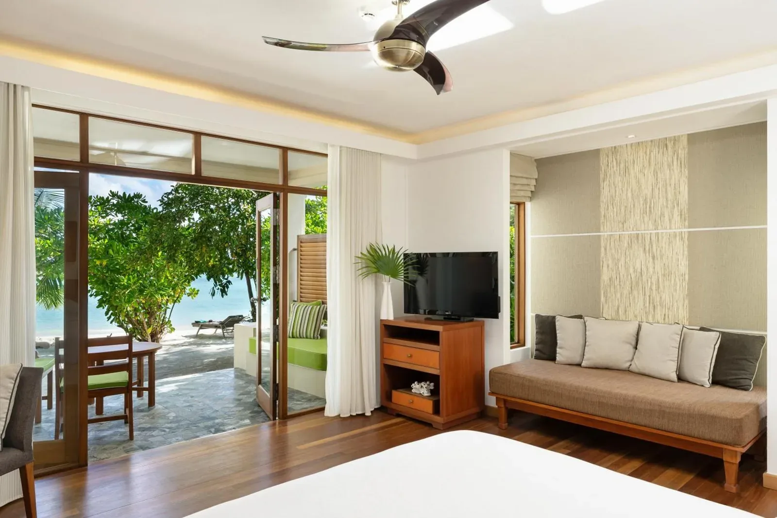Niva Kurumba Maldives, en Male