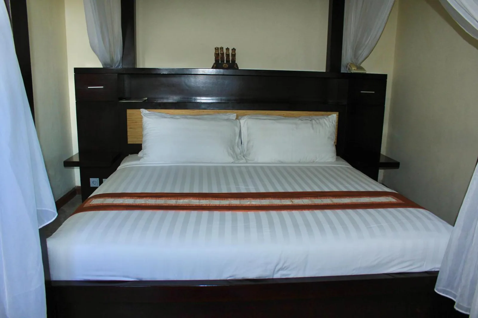 Cozy bedroom at O Villas Seminyak