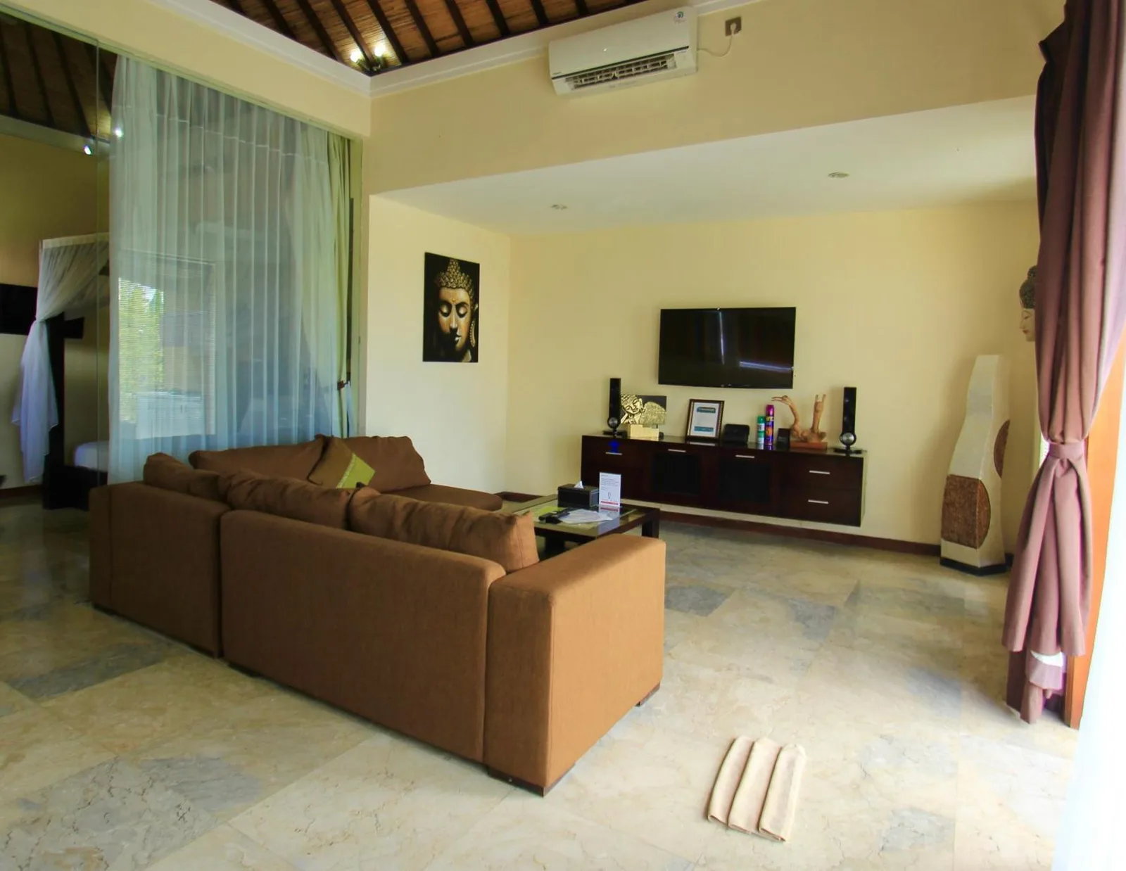 Spacious living room in O Villas Seminyak
