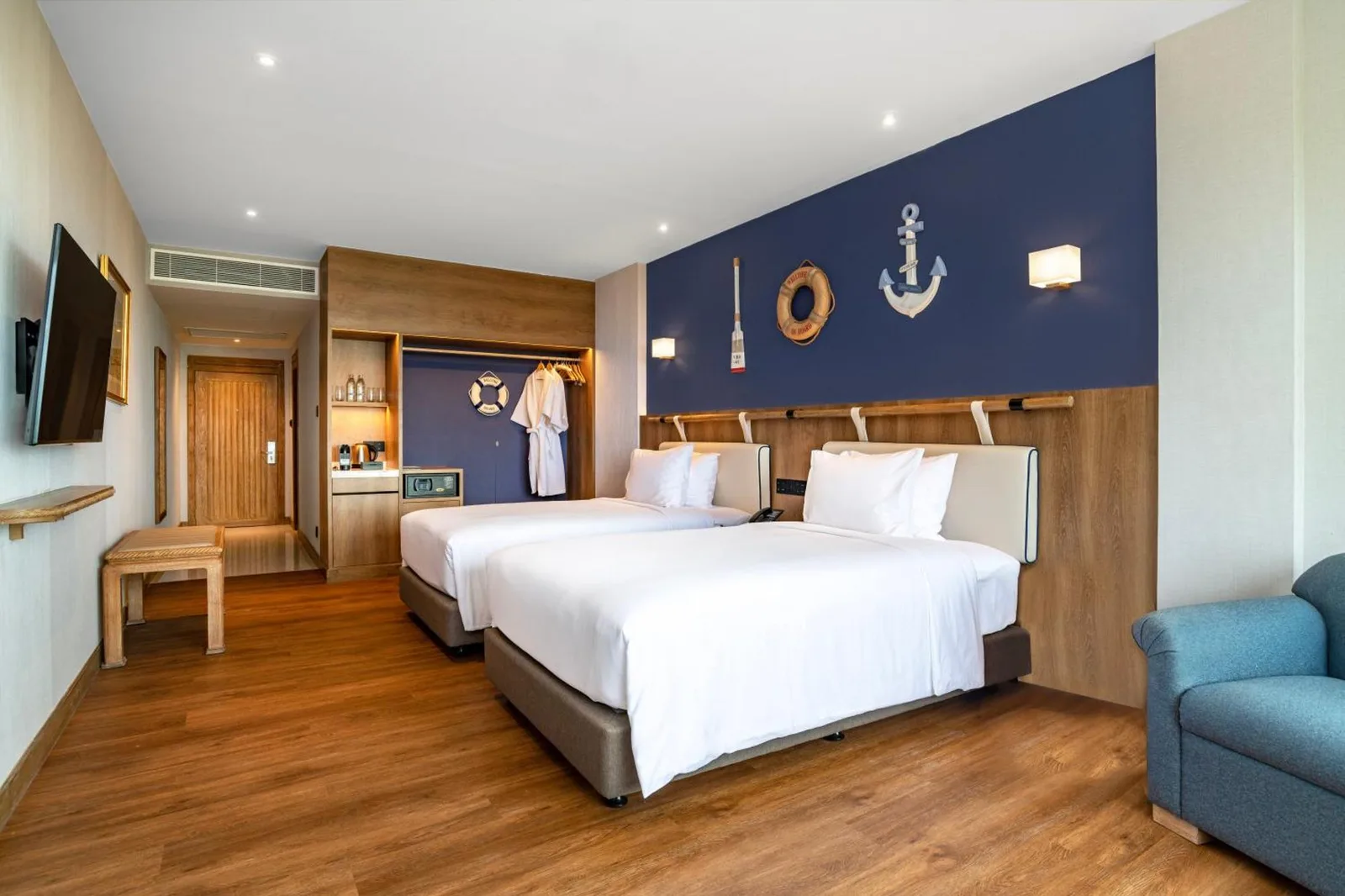 Ocean Marina Resort Pattaya family room