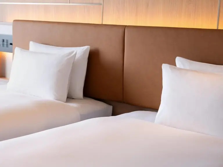 Close-up of bedding in Okinawa Harborview Hotel's twin room
