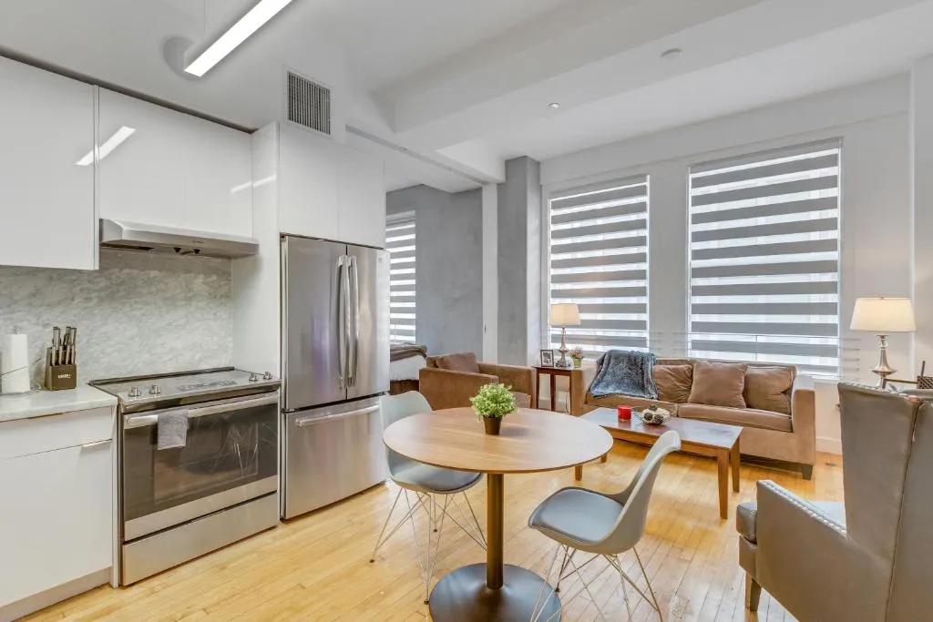 Cuisine et espace de vie à One Lux Stay HWH Centre-ville de Los Angeles