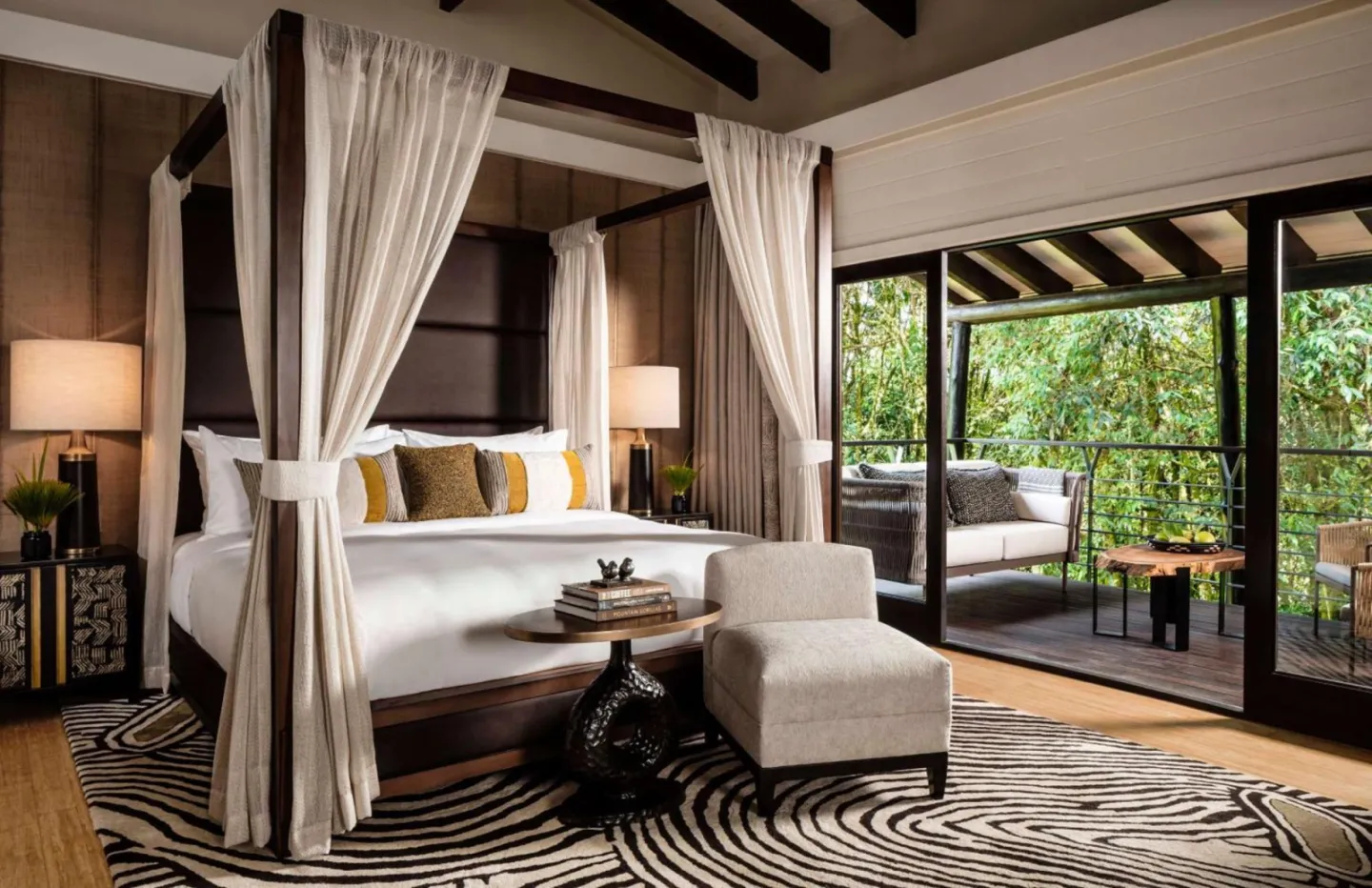 Luxury Suite