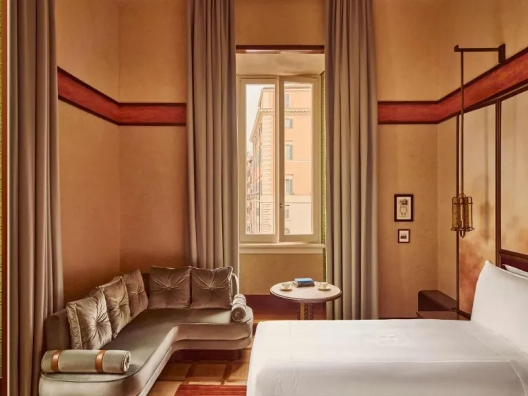 Espace salon élégant dans la chambre d'hôte à l'Orient Express La Minerva