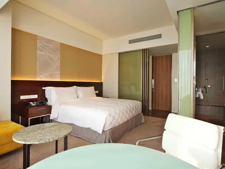 Osaka Marriott Miyako Hotel komfortables Gästezimmer