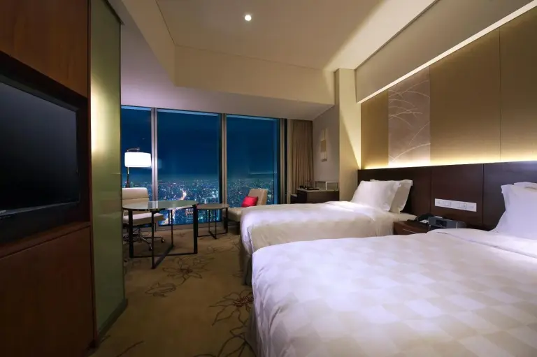 Osaka Marriott Miyako Hotel Nachtansicht Twin-Zimmer
