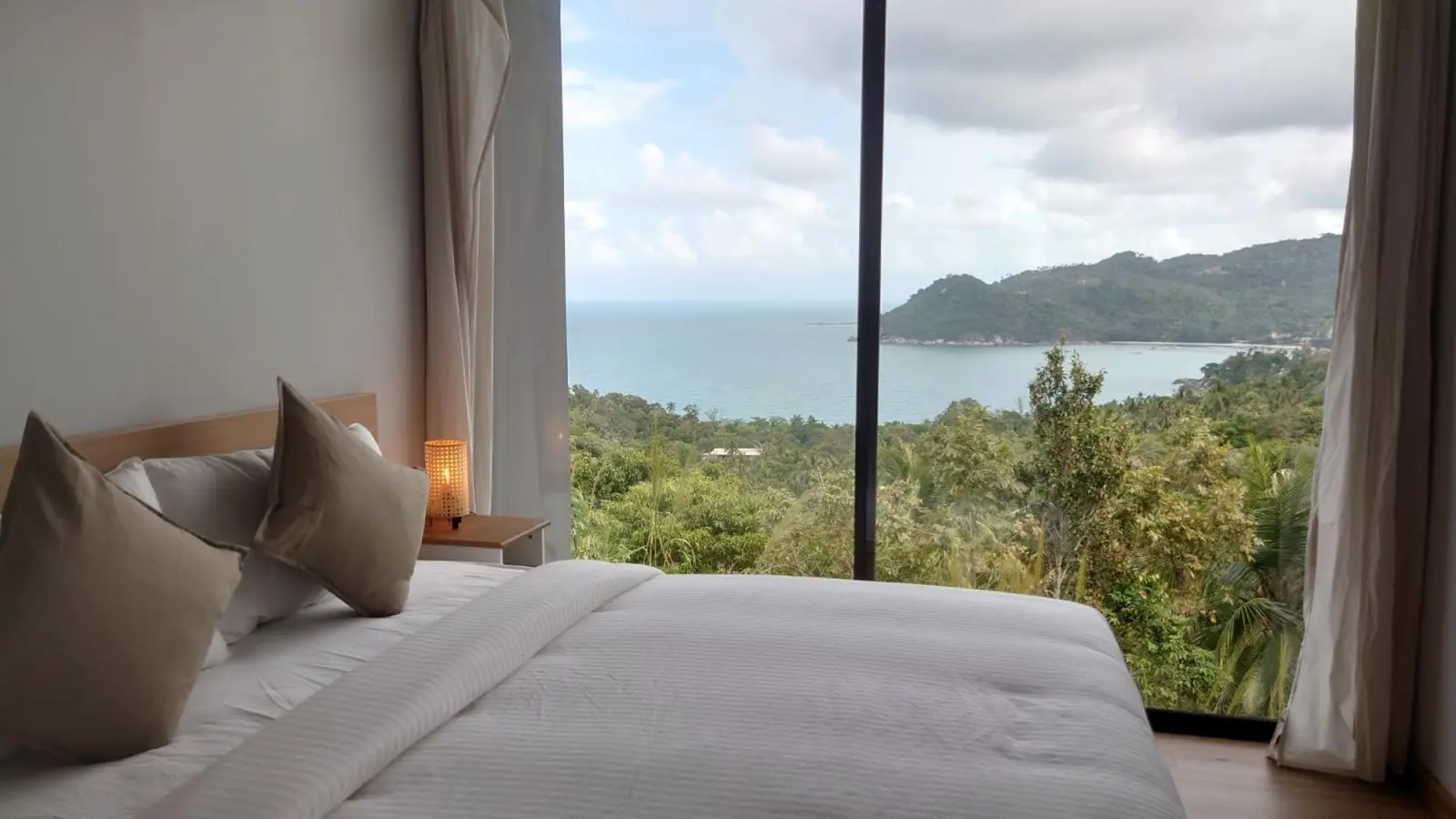 Vista de la habitación en Ozone Hill Panoramic Residence con paisaje oceánico