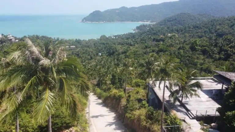 Vista del paisaje tropical desde Ozone Hill Panoramic Residence