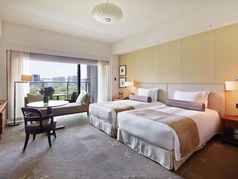 Habitación con dos camas en Palace Hotel Tokyo
