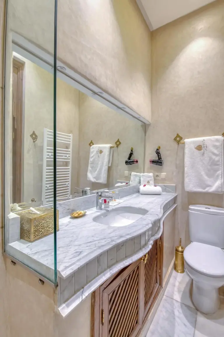 Luxuriöses Badezimmer im Palais Tara & Spa in Marrakesch