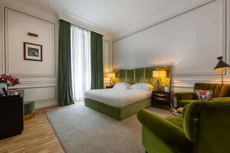 Comfortable guest room at Palazzo Dama Hotel & SPA in Rome