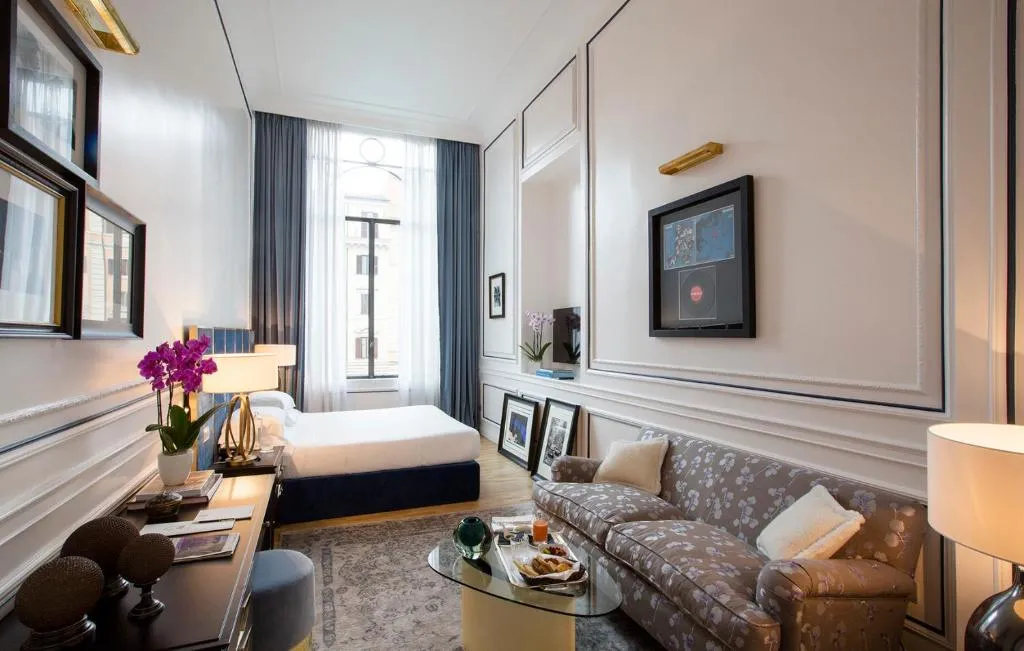 Stylish guest room at Palazzo Dama Hotel & SPA in Rome