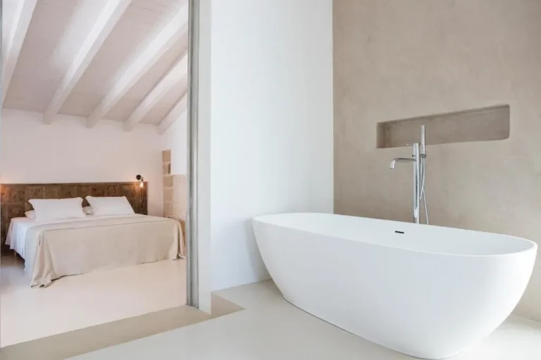 Baño y dormitorio en Palazzo Sant'Anna Lecce