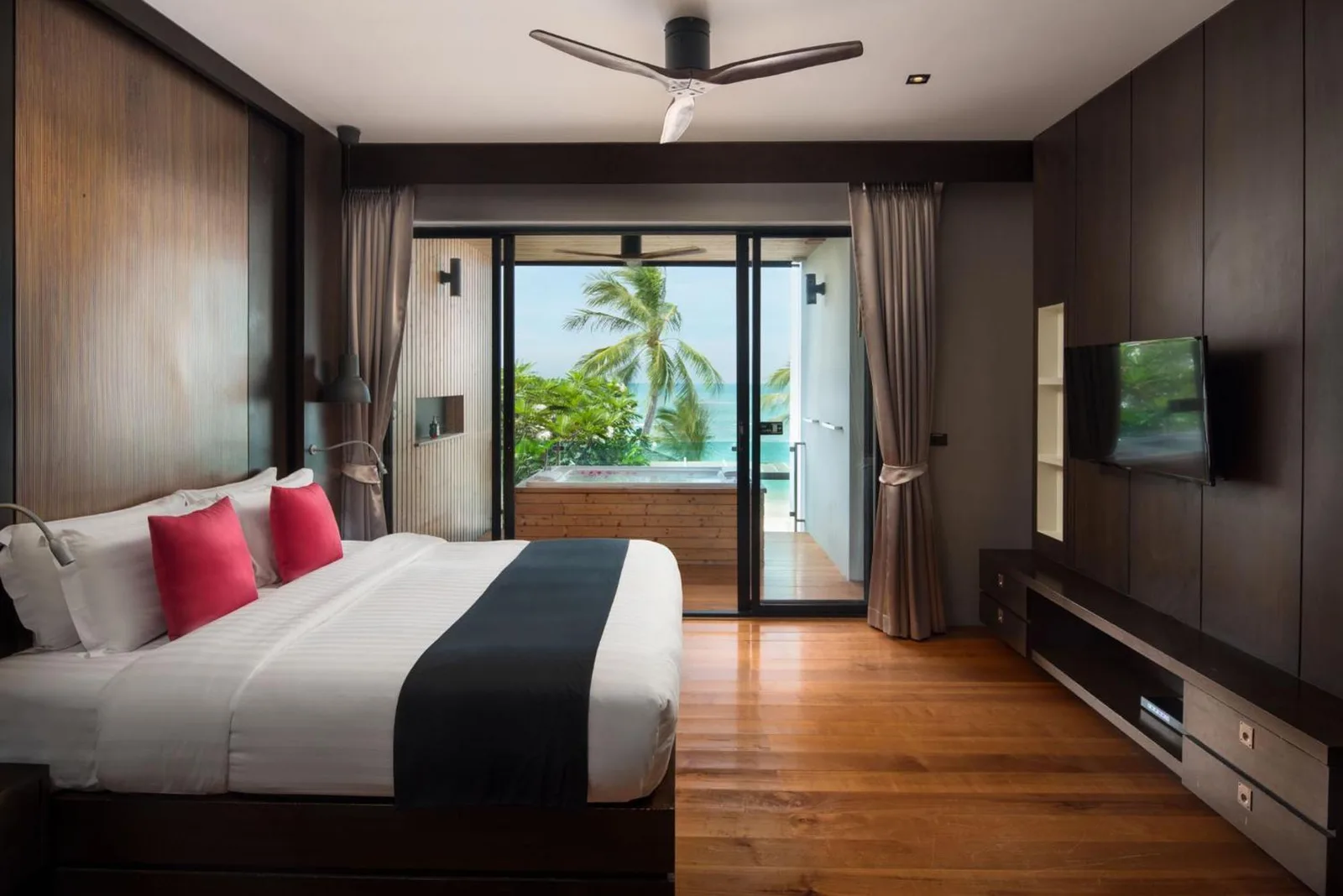 Schlafzimmer mit Meerblick im Pavilion Pool Residence Samui
