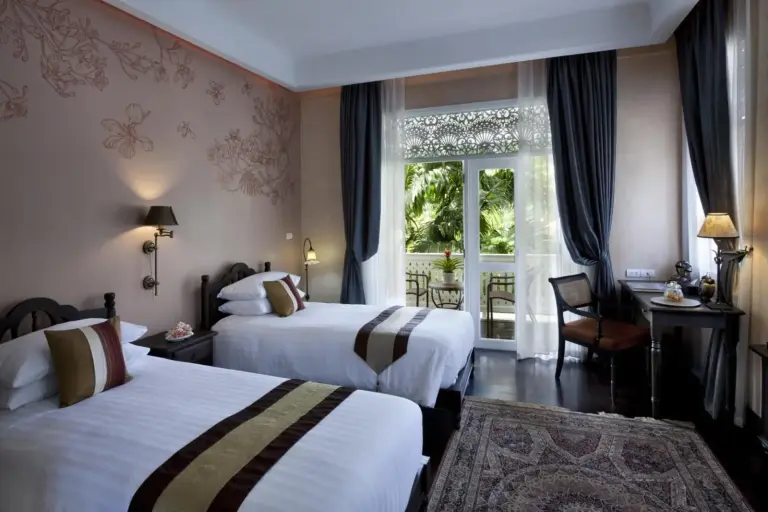 Habitación doble en Ping Nakara Boutique Hotel And Spa con asientos al aire libre