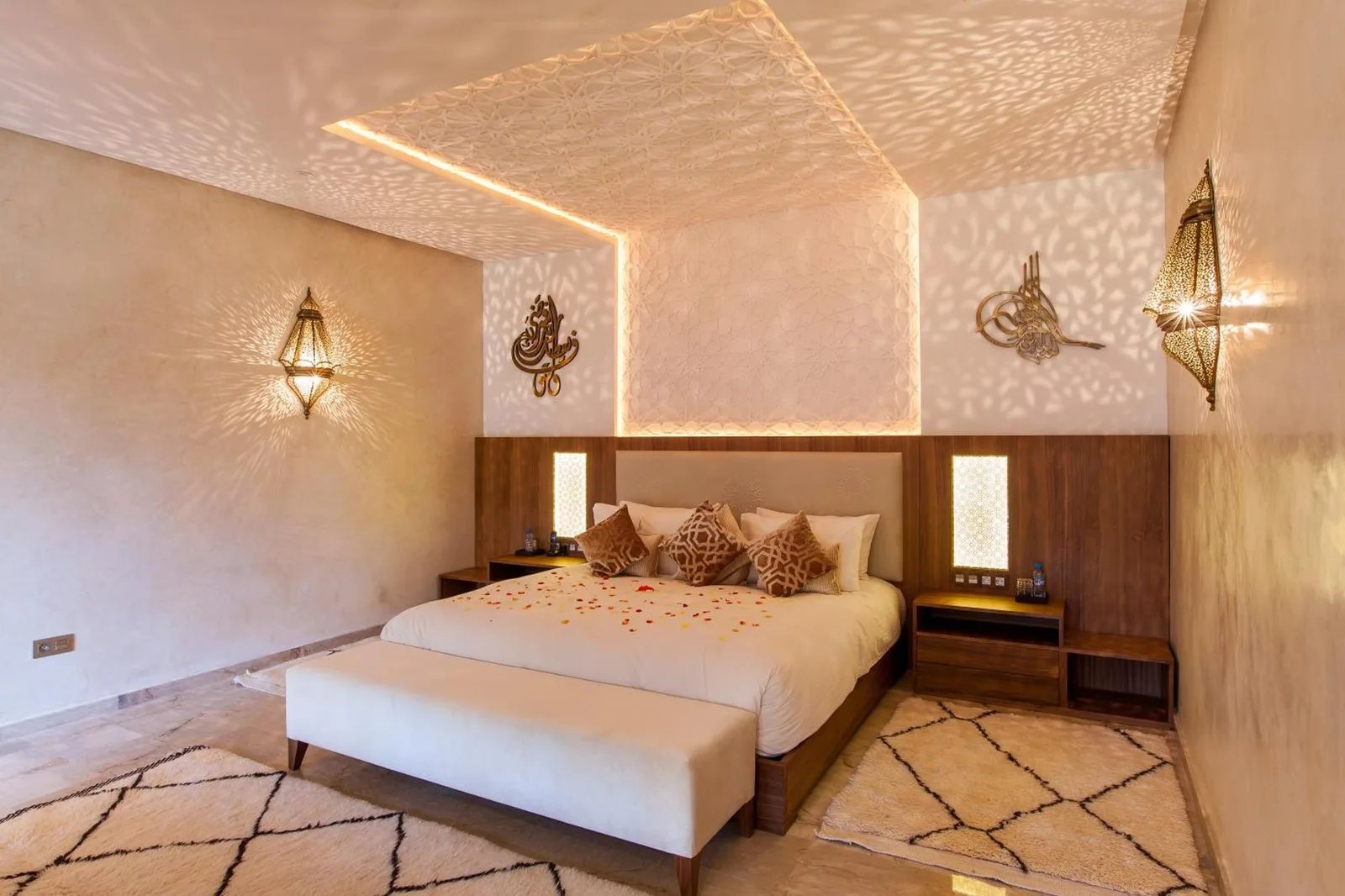 Dormitorio de lujo en PL Place Boutique Hôtel & Restaurant Marrakech