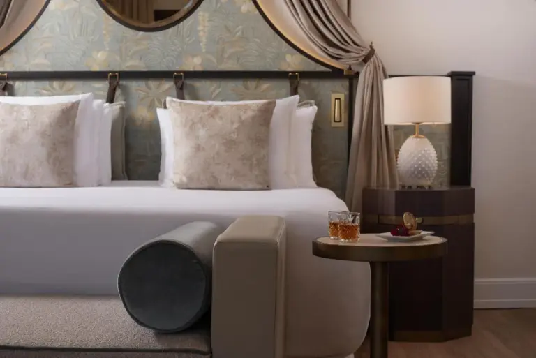 Close-up of bed in a room at Porta Rossa Hotel Firenze, Colbert Collection in Florence