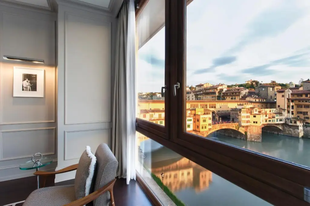 Portrait Firenze – Lungarno Collection