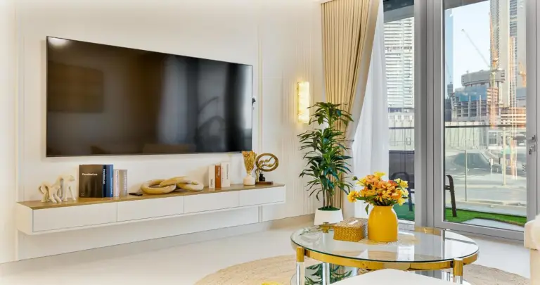 Elegant living room in Premium Canal Front 3BR - Burj Khalifa & Canal Views, Dubai