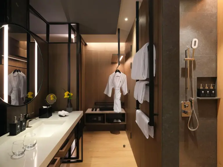 Bathroom at Pullman Bandung Grand Central
