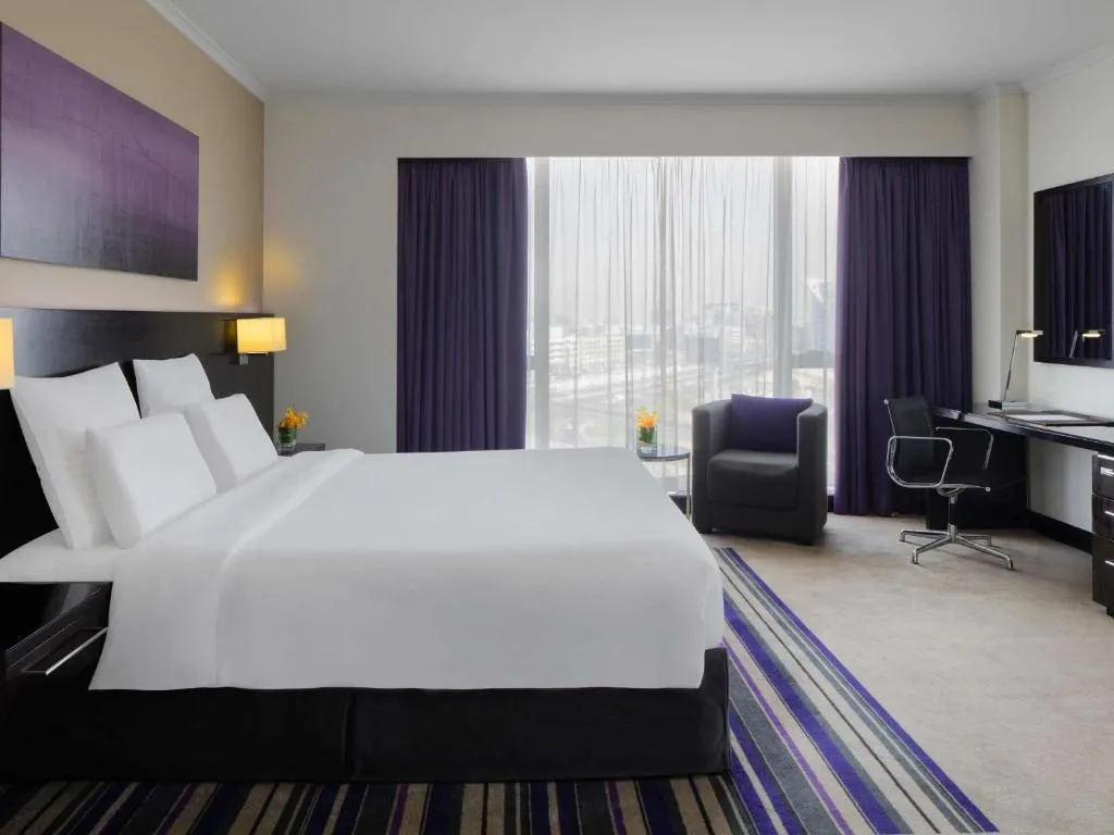 Pullman Dubai Creek City Centre, en Dubái